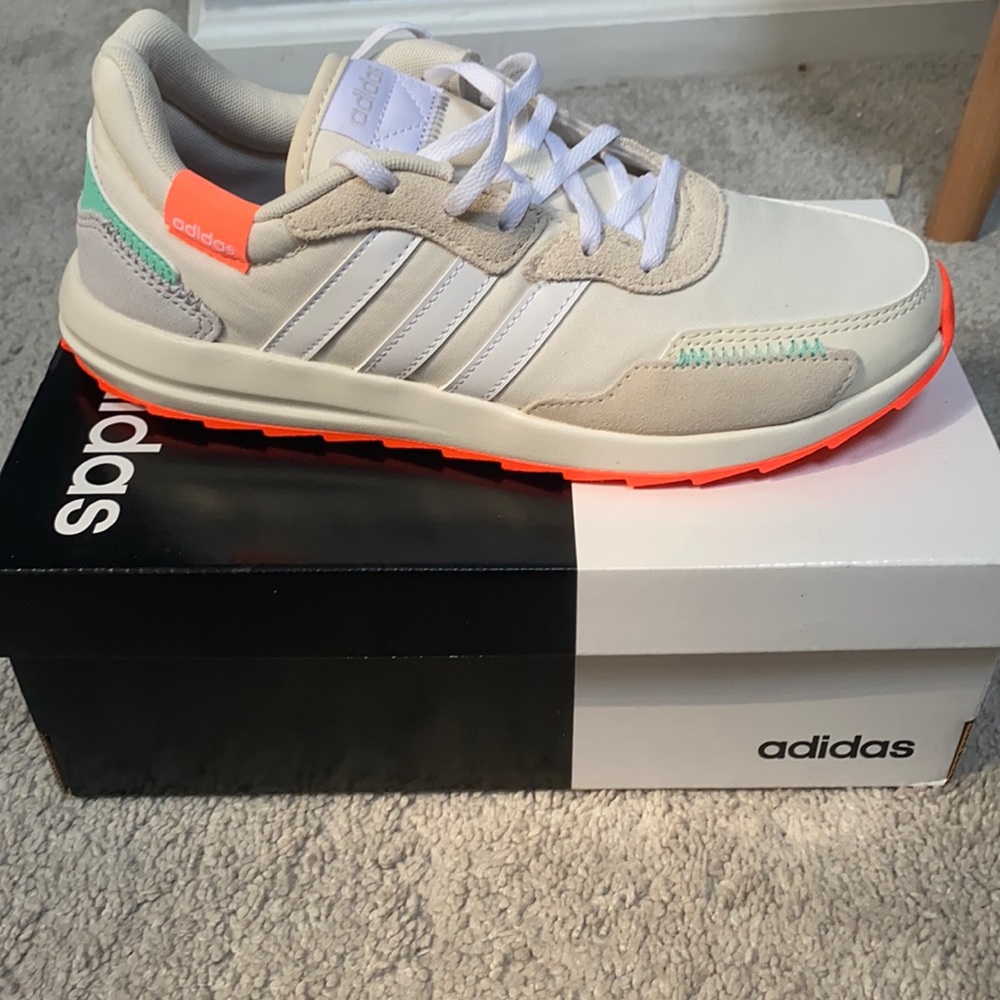 Adidas Retrorun Sneaker